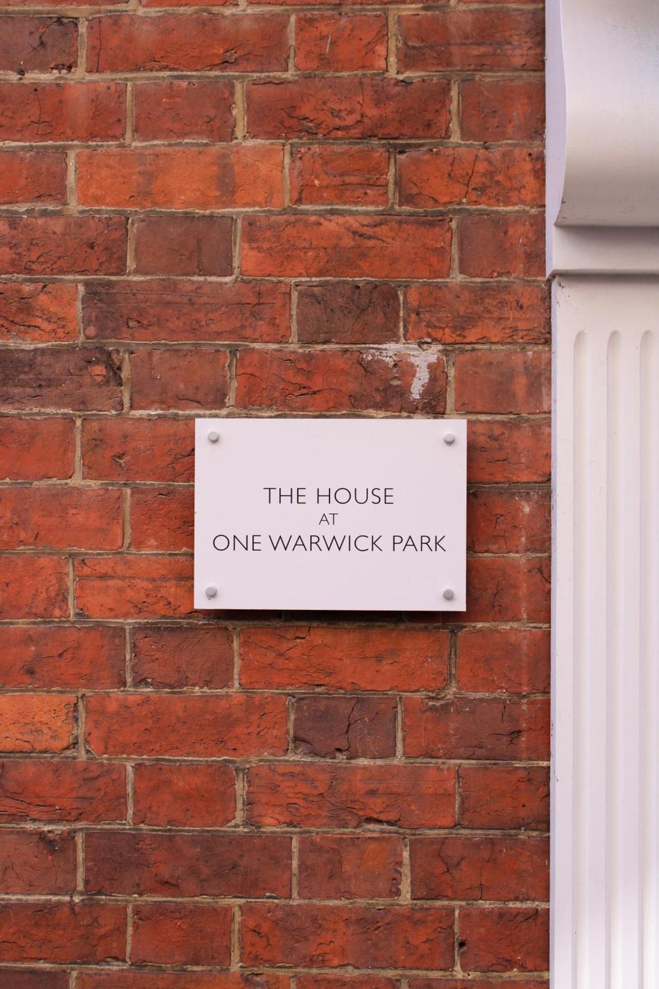 One Warwick Park Hotel Royal Tunbridge Wells Exteriér fotografie